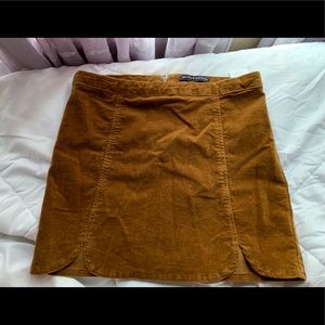 Brandy Melville Raquel Skirt